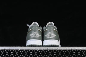 Air Jordan 1 Low "Military Green"