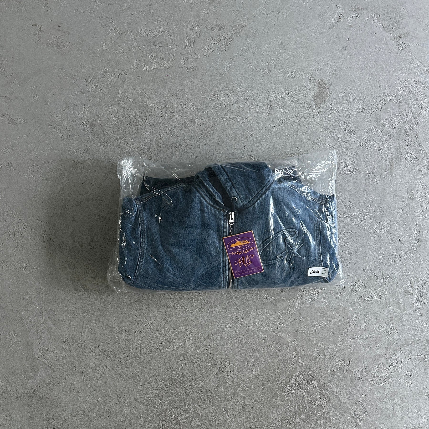 Jaqueta Corteiz “Embossed C-Star”