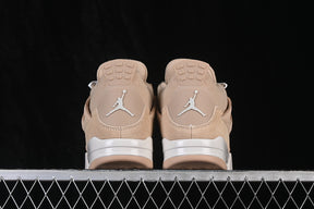 Air jordan 4 “Cozy Girl”