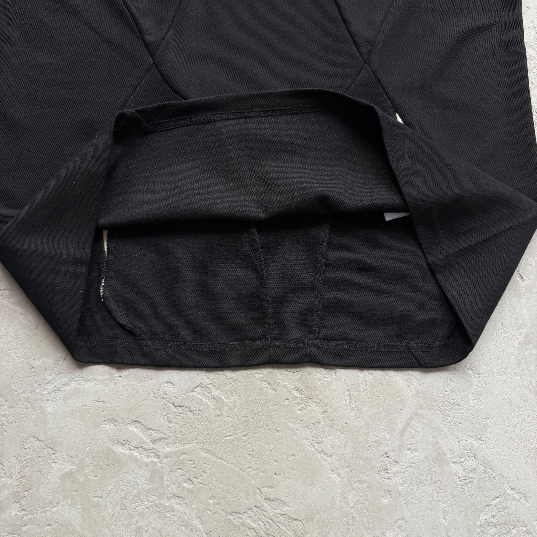 Camisa Mertra “Black Wisp”