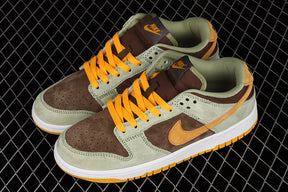 Dunk “Dusty Olive”
