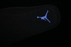 Air Jordan 11 ”Black Legend Blue”