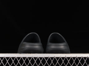 Yeezy Slide “Slate Grey”