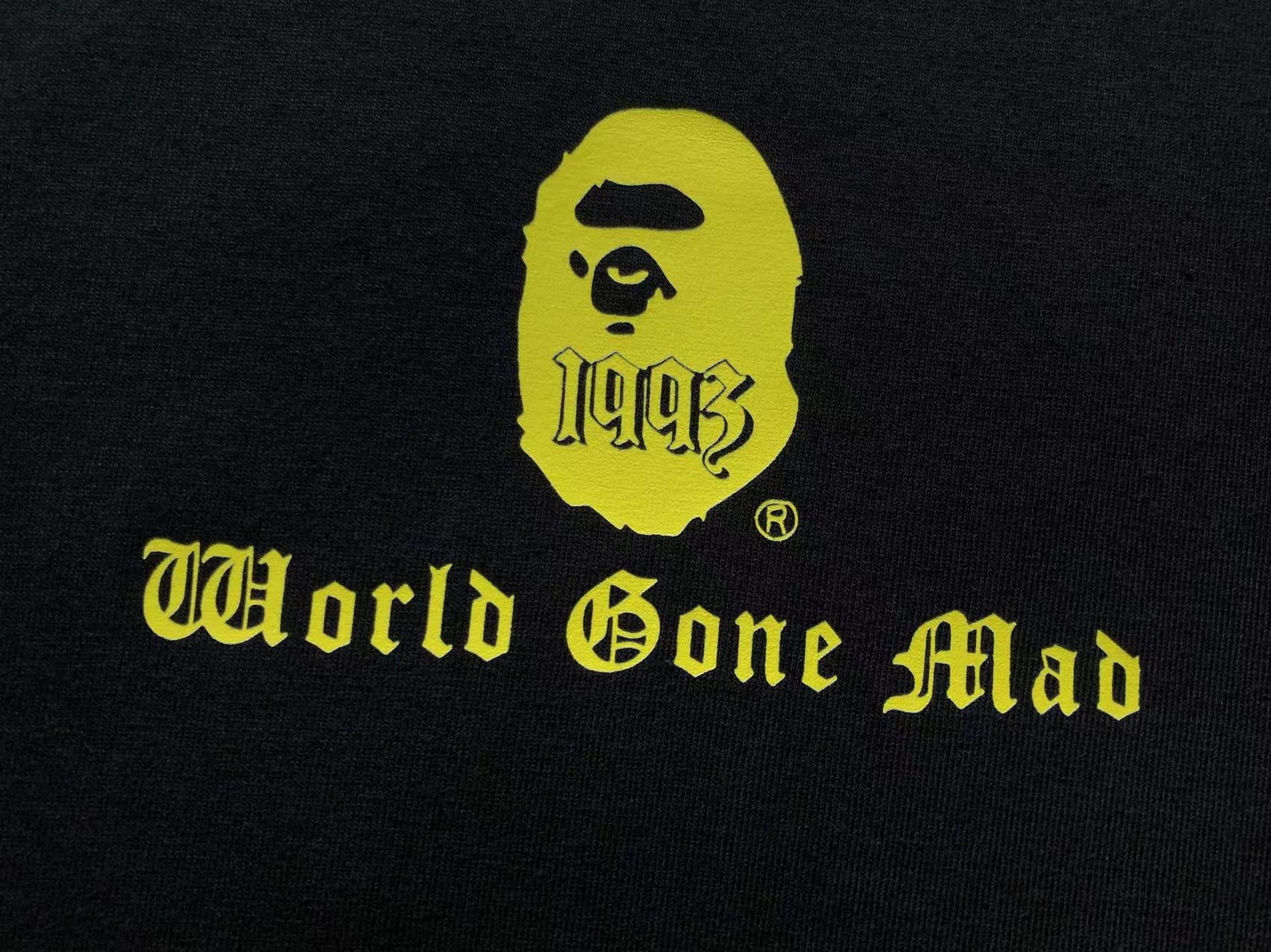 Camisa Bape “World Gone Mad”