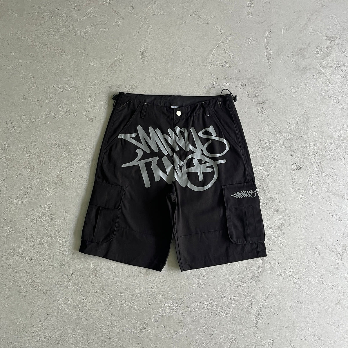 Shorts Cargo MNUS TWO “Graff” ( Preto )