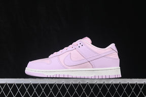 Dunk “Regal Pink”