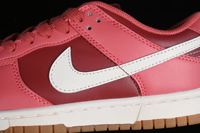 Dunk “Desert Berry”