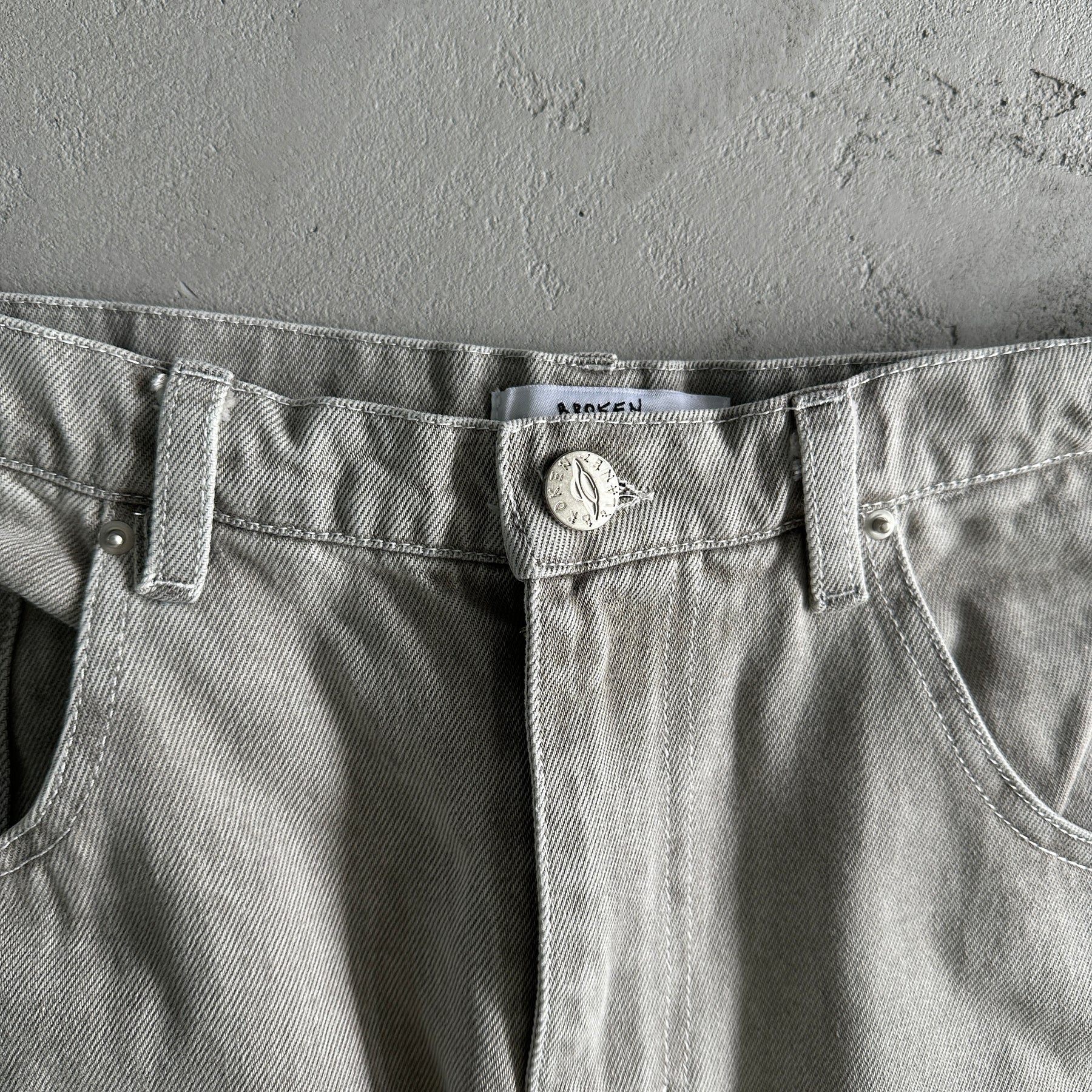 Calça Broken Planet “Black Star Pants”