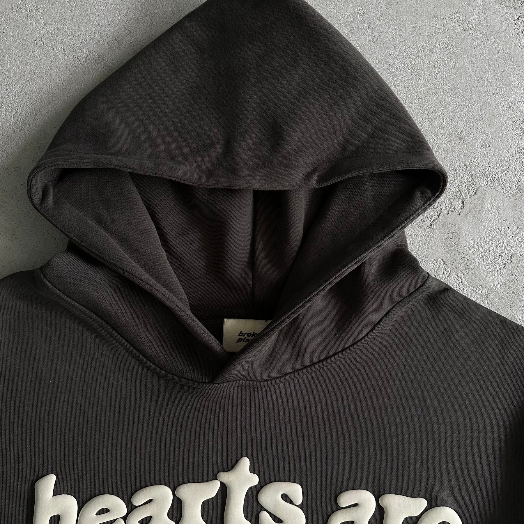 Moletom Broken Planet “Hearts are made to be Broken”