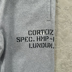 Conjunto Corteiz “HMP Stencil crewneck” ( Cinza )