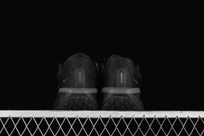 Air Zoom Winflo 11 “Black”