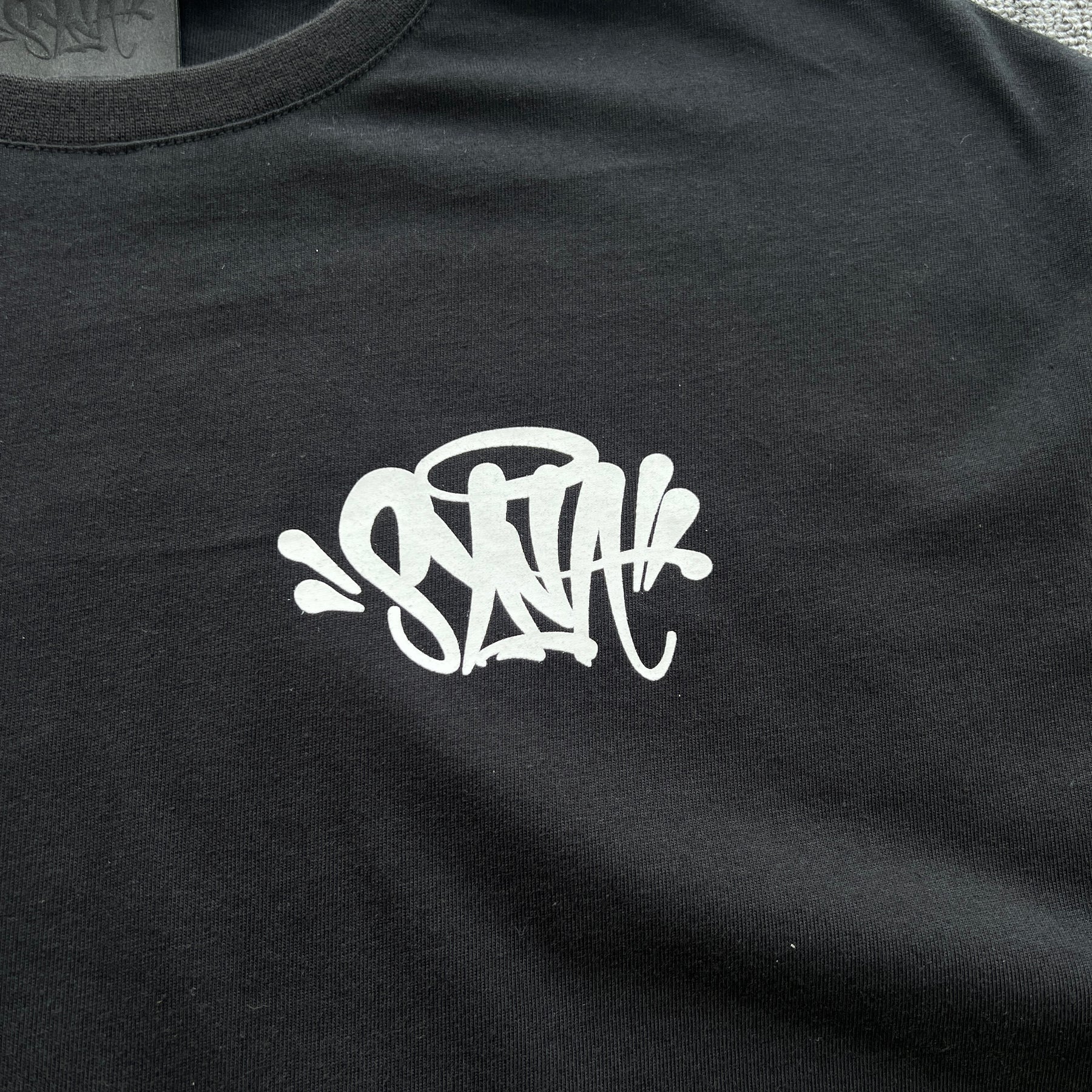 Camisa Syna World “Ldn Fight”