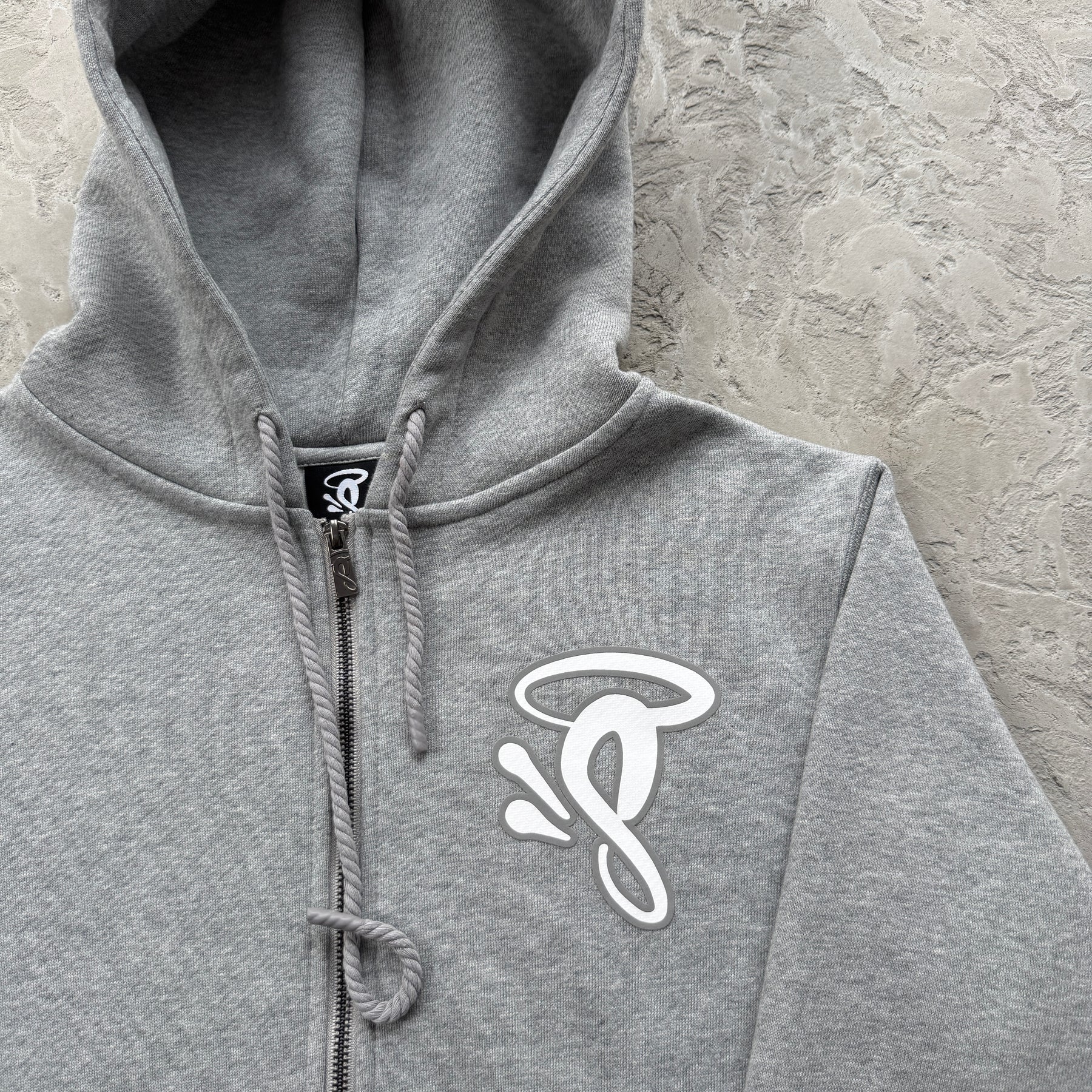 Conjunto Syna World x Nike “Solo Swoosh Fleece” ( Cinza )