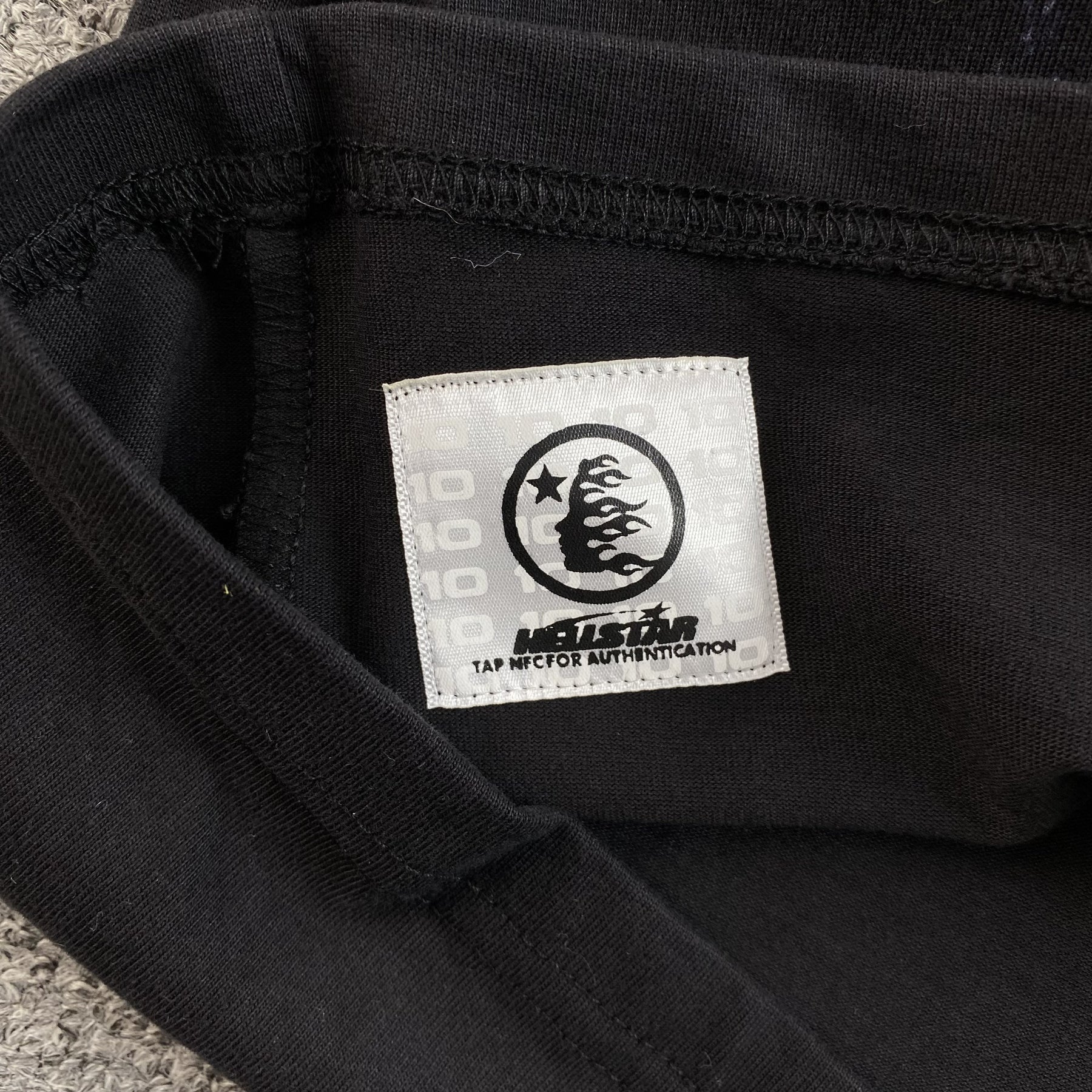 Camisa Hellstar “Superstar”