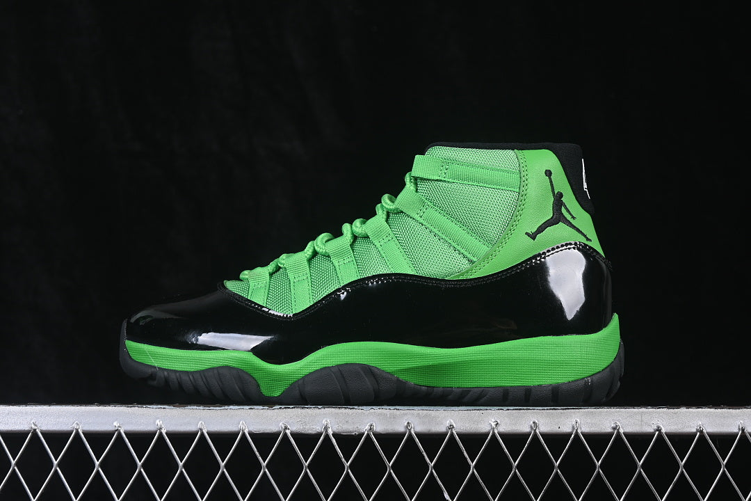 Air Jordan 11 “Dark Green”