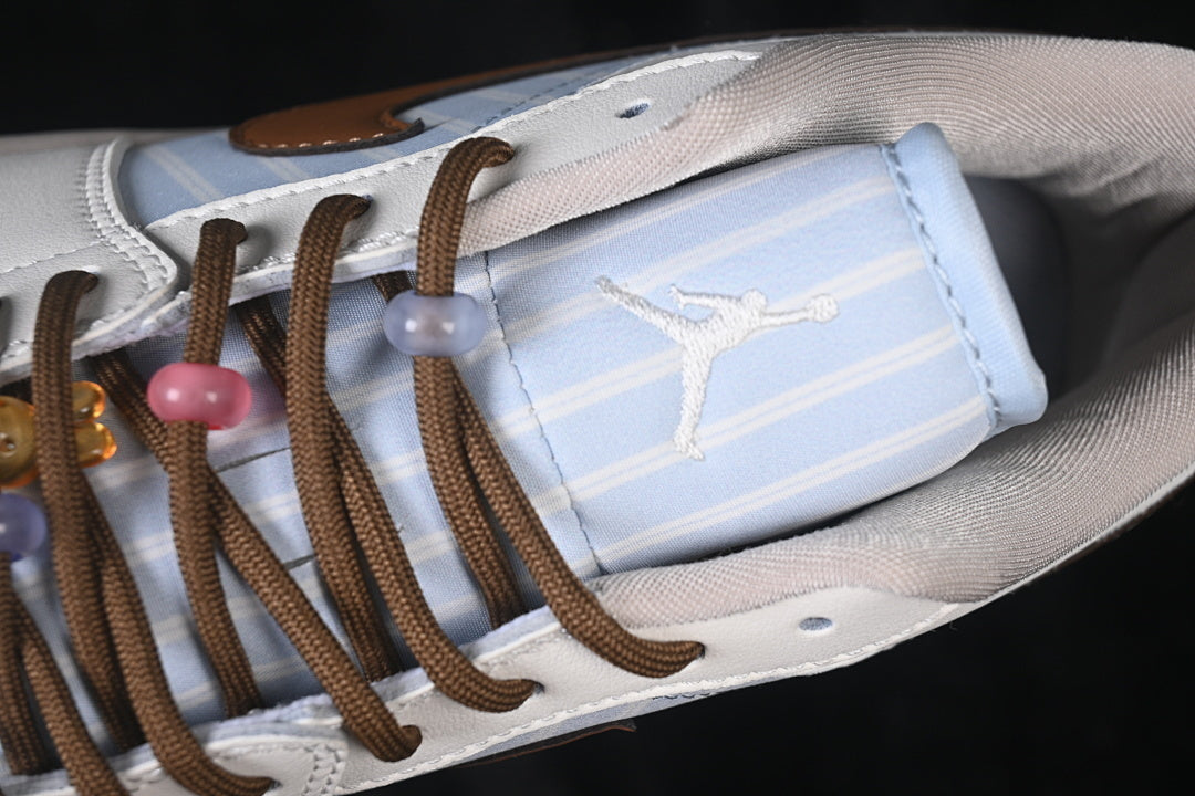 Air Jordan 1 Low "Pinstripe Pack”