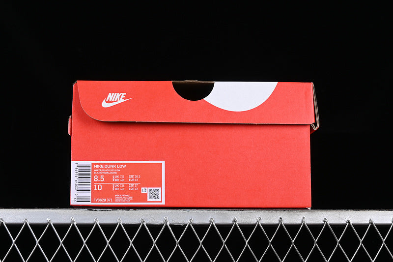 Dunk “Cargo Khaki Vivid Sulfur”