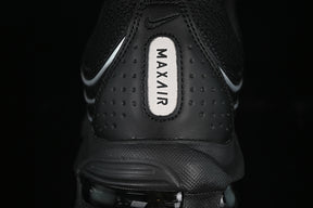 Air Max TL x Comme des Garçons