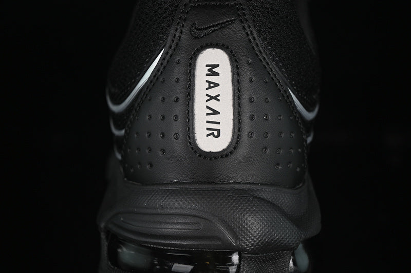Air Max TL x Comme des Garçons