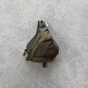 Shoulder Bag Mertra “Sling Bag” ( Verde )