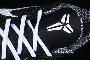 Nike Kobe 6 “Black And White”