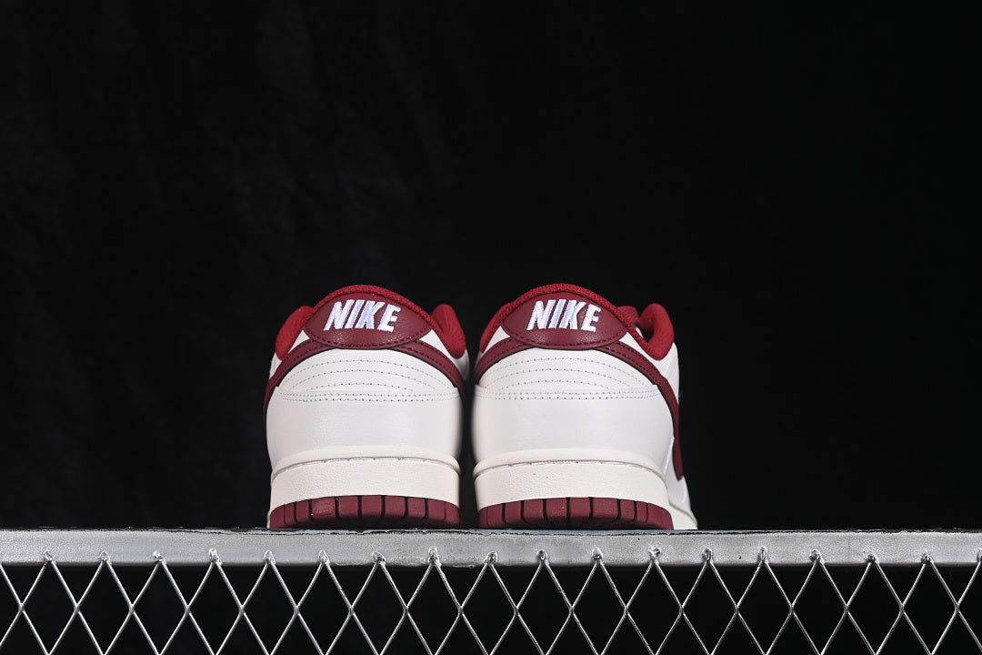 Dunk “Phantom Team Red”