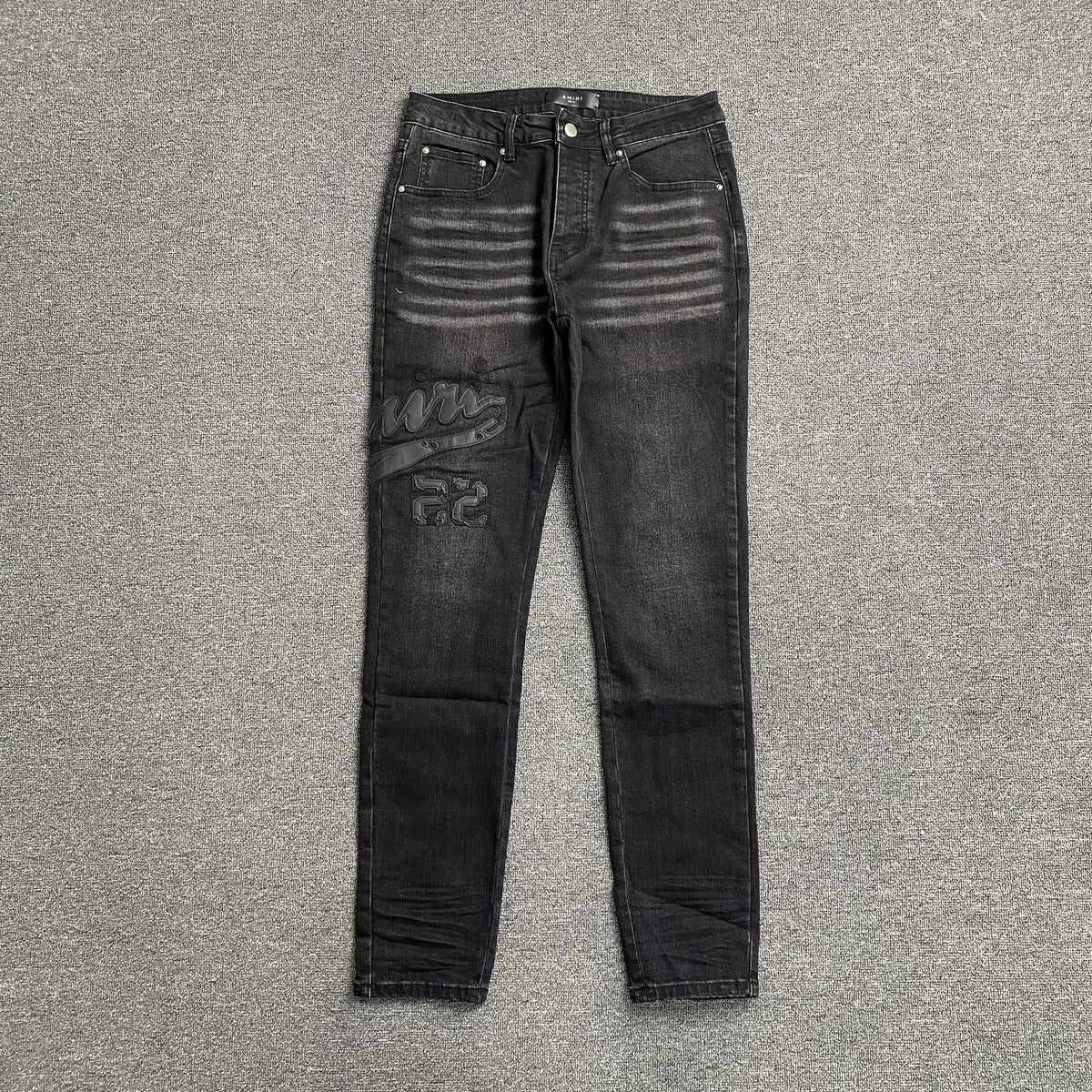 Calça Amiri “Aged Broken”