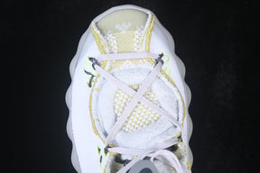 Nike mind 002 “Wolf Grey and Pure Platinum”