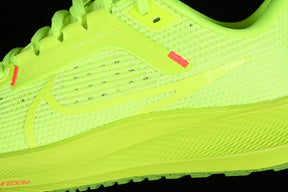 Air Zoom Pegasus 40 “Volt”