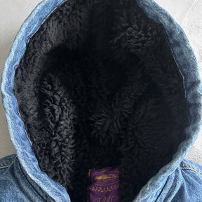 Jaqueta Corteiz “Embossed C-Star”