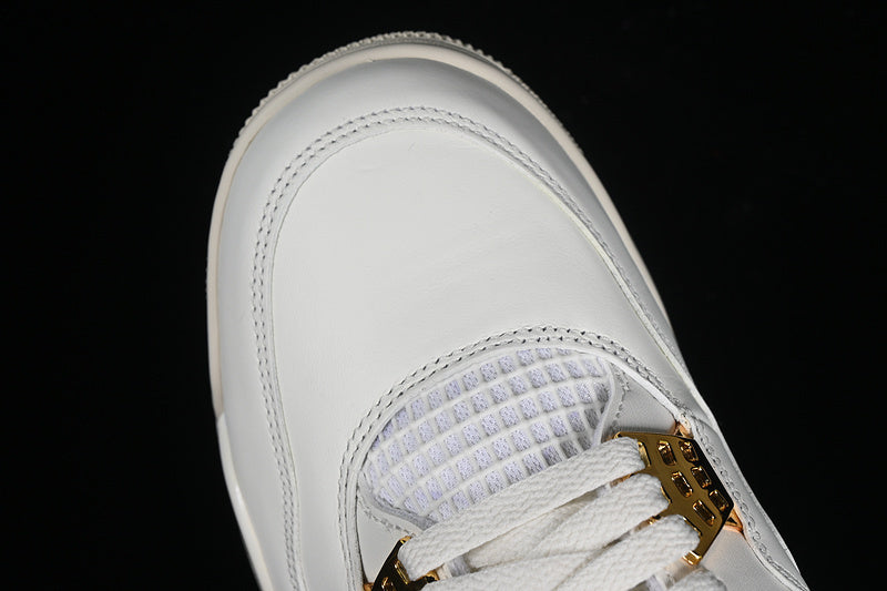 Air jordan 4 “Metallic Gold”
