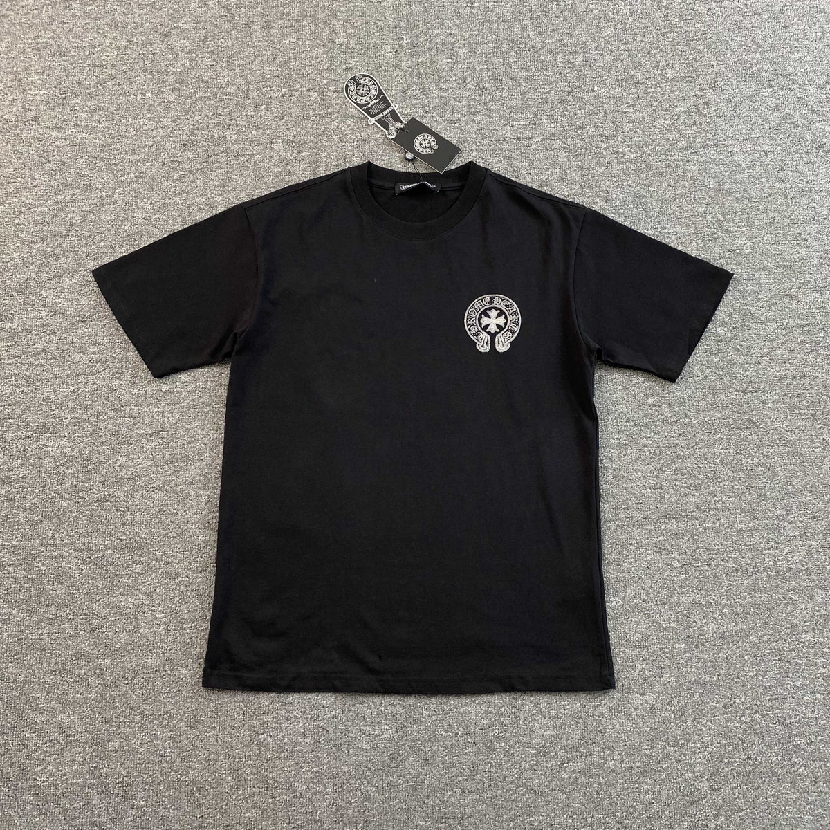 Camisa Chrome Hearts “Horseshoe Logo Pocket” ( Preta )