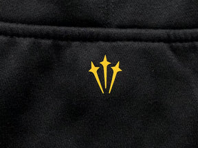 Conjunto Nocta x Nike “University Gold”