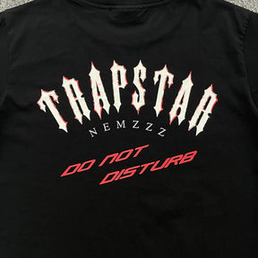 Camisa Trapstar x Nemzzz “Shooters” ( Preta )