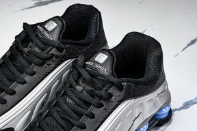 Nike Shox R4 “Psychic Blue”