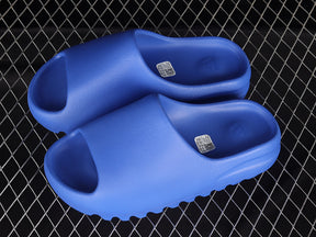 Yeezy Slide “Azure Blue”