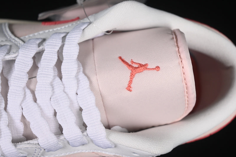 Air Jordan 1 Low “Strawberry Milkshake”