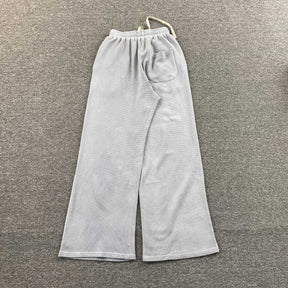 Calça Vertabrae “Ripped Geometric Embroidery”