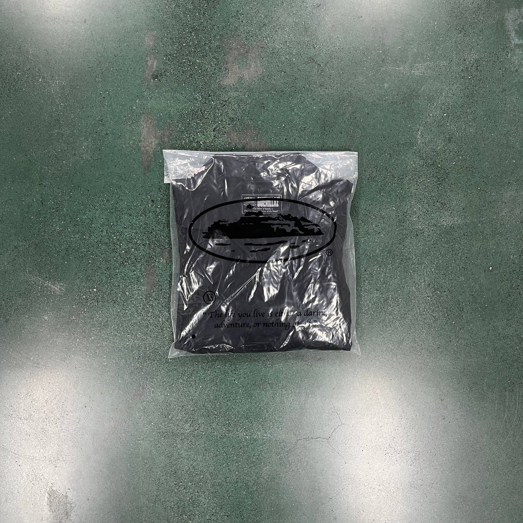 Jaqueta Corteiz “Triple Black”