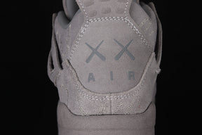 Air jordan 4 x Kaws