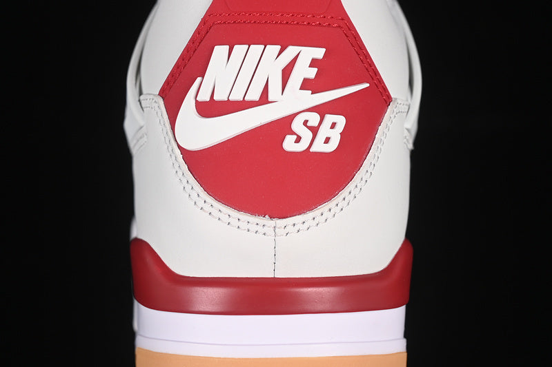 Air jordan 4 “Varsity Red”