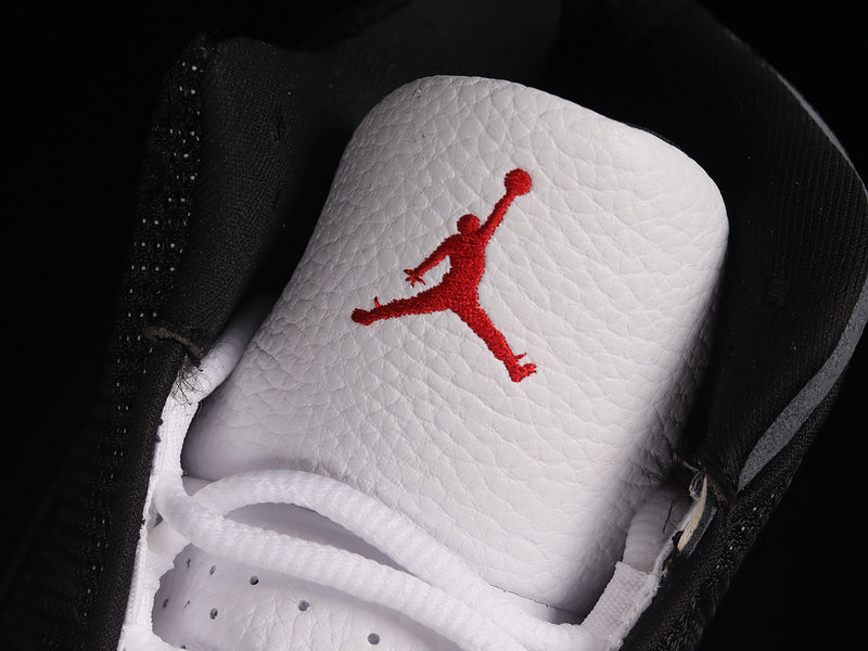 Air Jordan 13 “Black Flint”