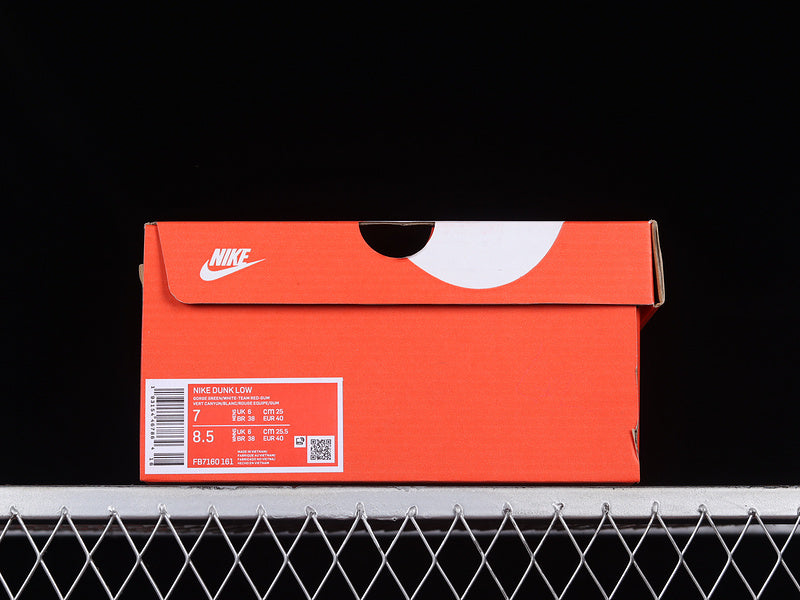 Dunk “Gorge Green”