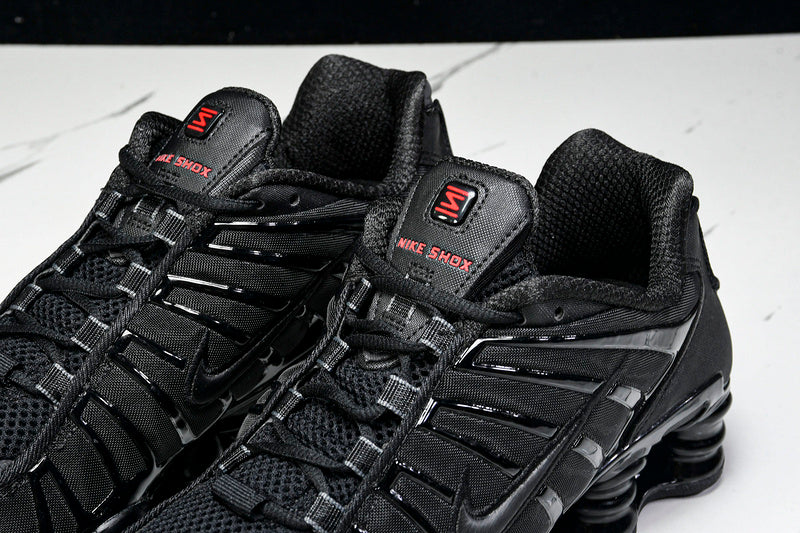 Nike Shox “Metalic Hematite”