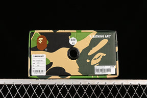 BAPE STA “Black White”