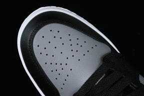 Air Jordan 1 High “Shadow Red”