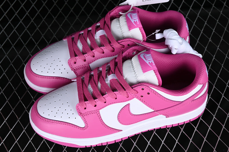 Dunk “Fuchsia”
