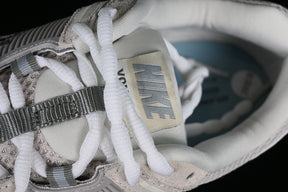 Vomero 5 “Light Orewood Brown"