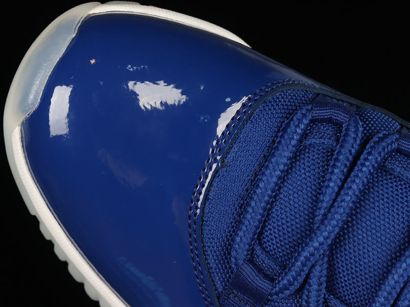 Air Jordan 11  “Midnight Navy”