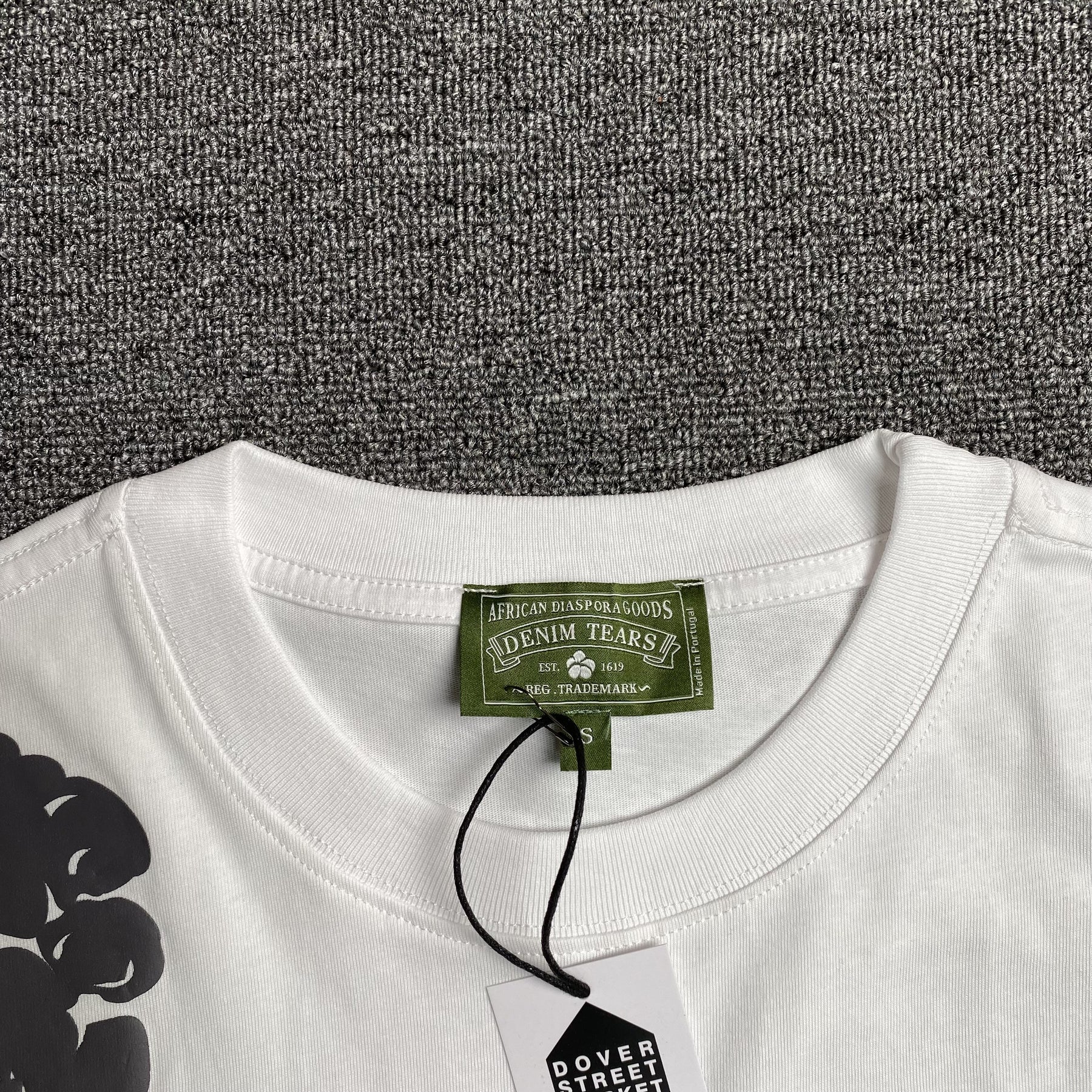 Camisa Denim Tears (Branca e Preto)